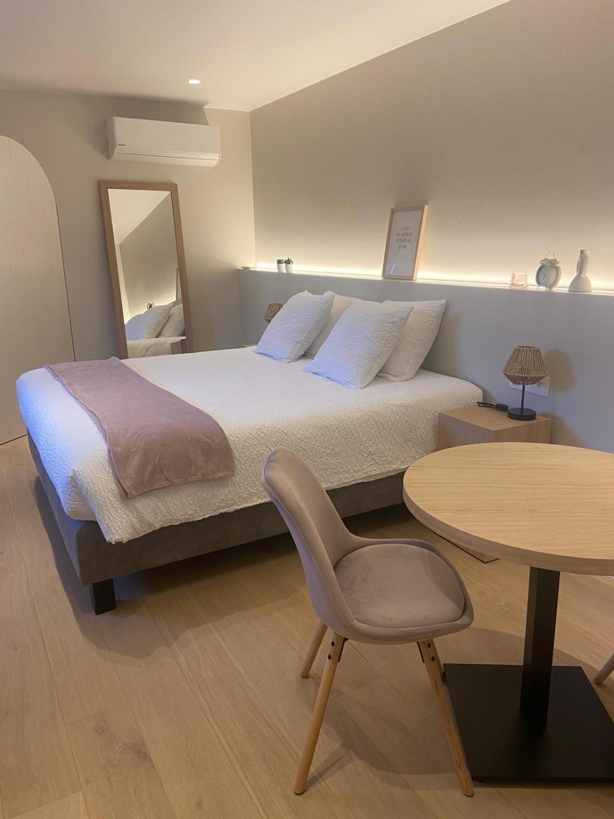Huyze Vinteling Bed & Breakfast Ypres Exterior photo