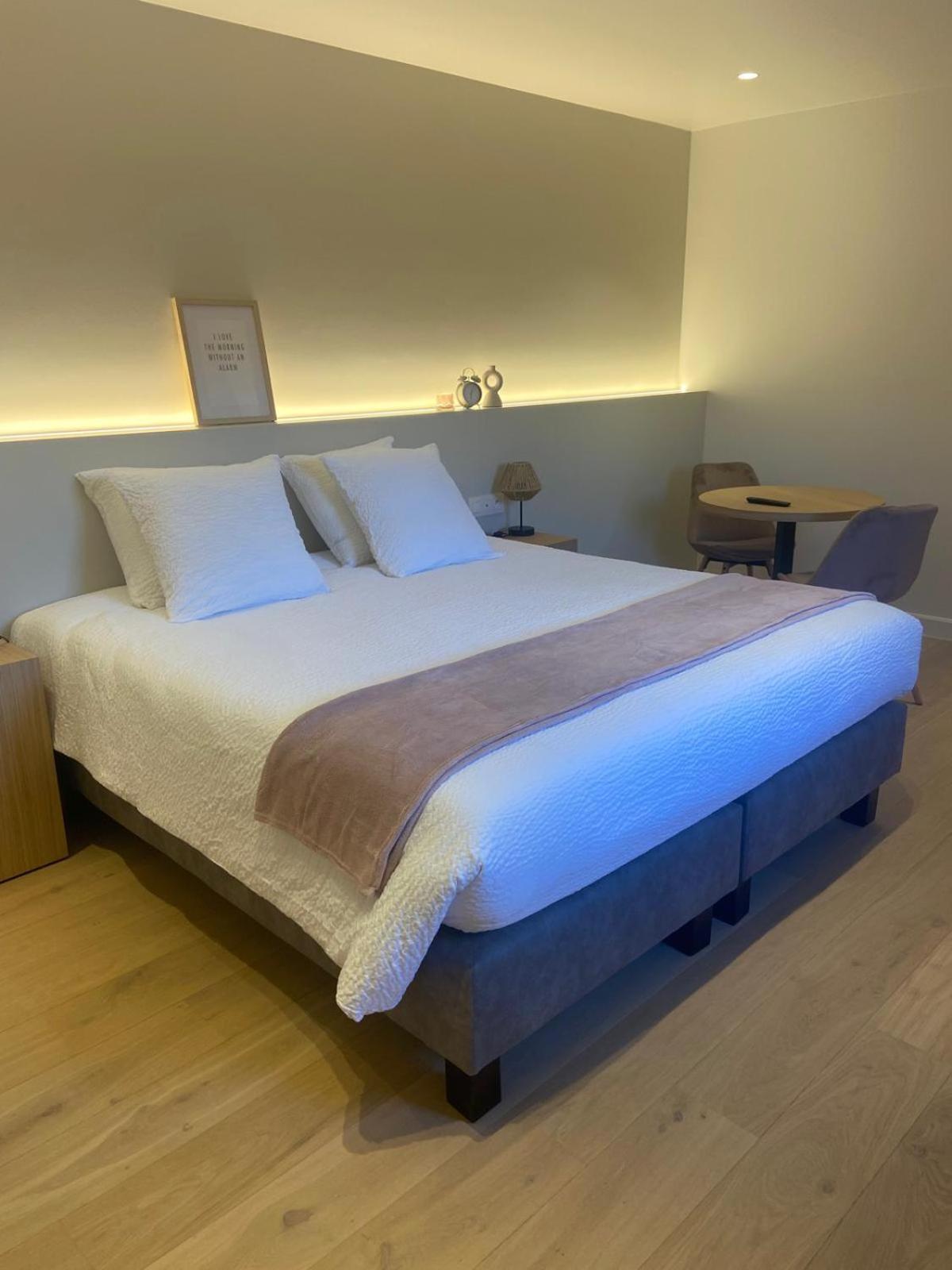 Huyze Vinteling Bed & Breakfast Ypres Exterior photo